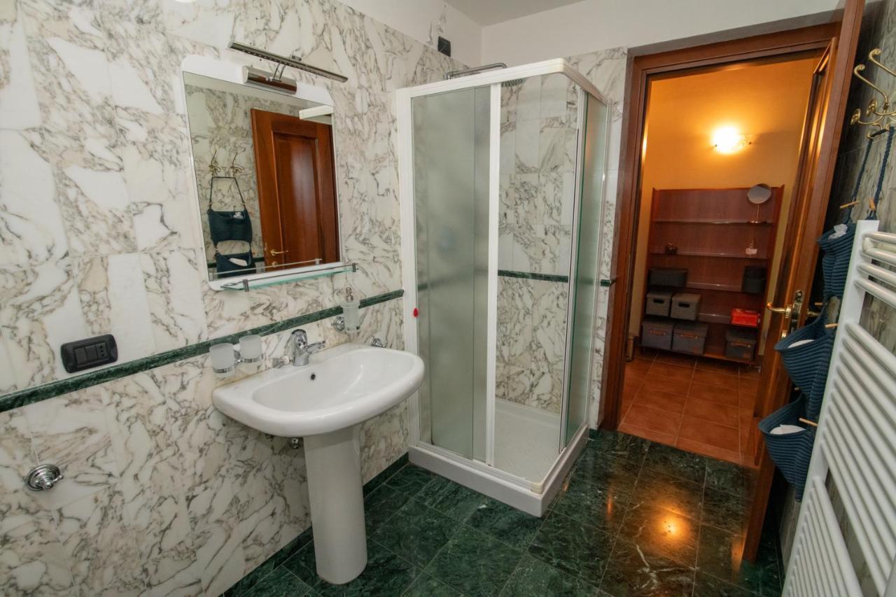 Villa Rina Deluxe And Cottage Порто-Черезио Экстерьер фото