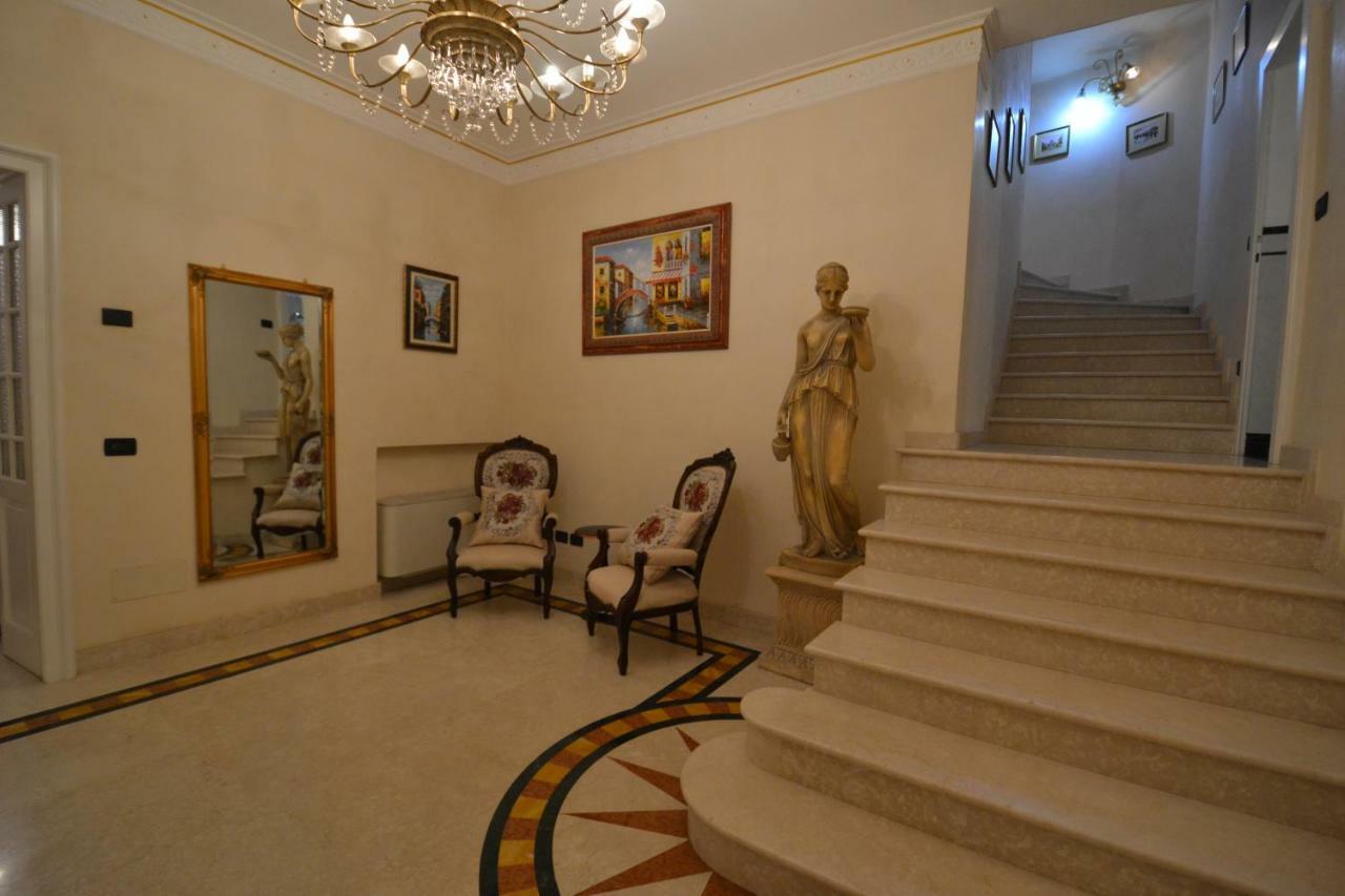 Villa Rina Deluxe And Cottage Порто-Черезио Экстерьер фото